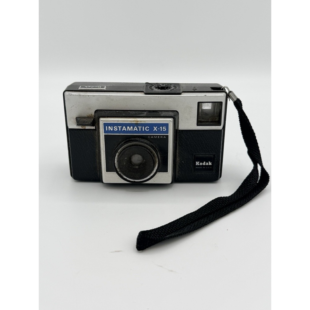 Vintage Kodak Instamatic X-15 Camera 126 Film Camera Made in USA Wrist Strap